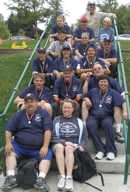 Renton Special Olympics softball team wins gold medal, advances to state