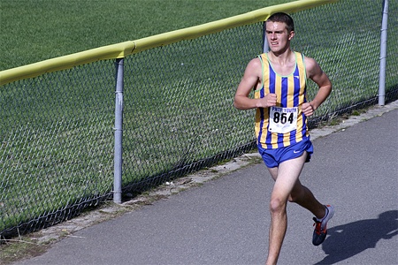 Hazen's Conner Hall and a number of other Renton runners look to advance to state at the district meet Saturday.