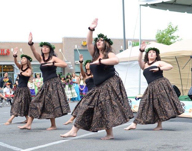 The Renton Polynesian Festival this past weekend at Uwajimaya featured entertainment