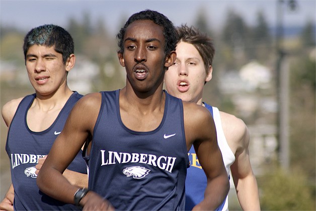 Lindbergh’s Mohamud Abdi leads the way during the 3