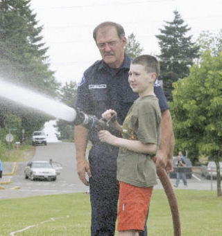 An estimated 300 people attended the Benson Hill Community Celebration at Cascade Elementary School Saturday. Guests included Mayor Denis Law