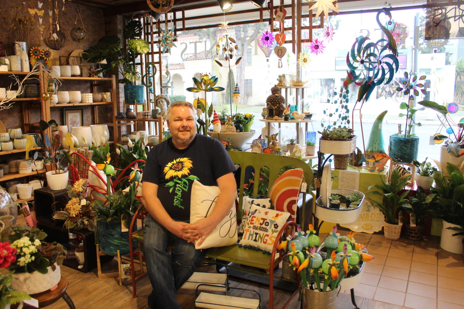 Historic Cugini Florists celebrates 50 years in Renton | Renton Reporter