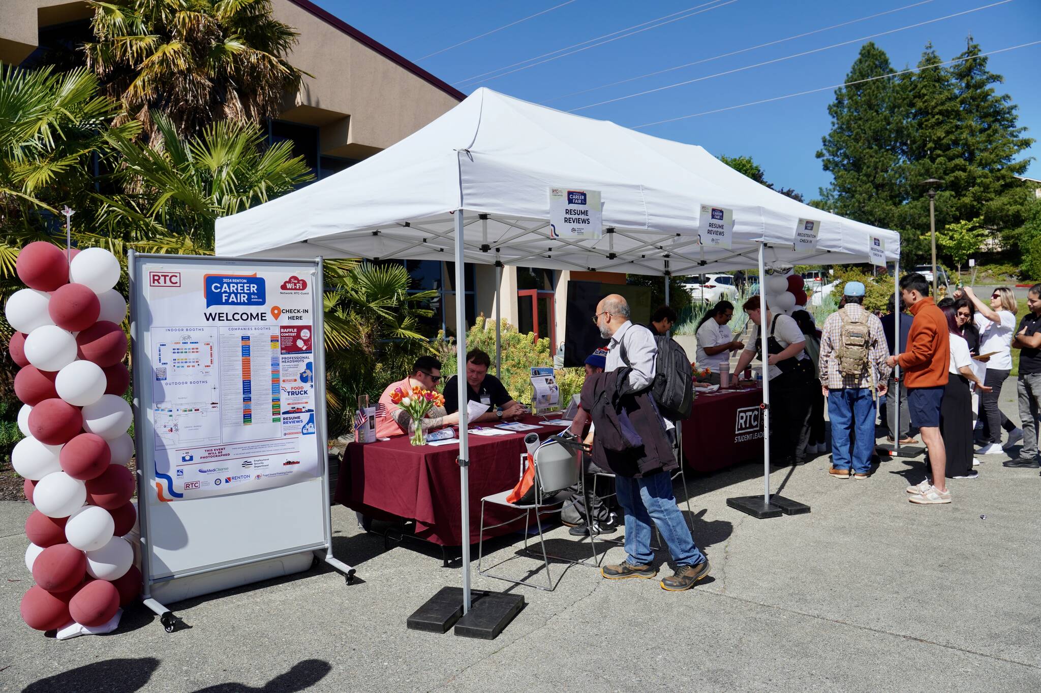 People lining up for the raffle contest and resume reviews at the Renton Technical College Career Fair on June 5. Photo by Joshua Solorzano/The Reporter