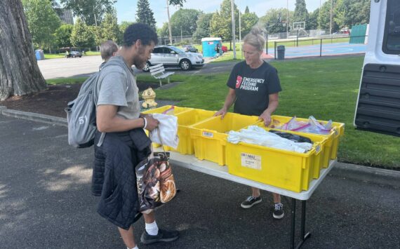 The Emergency Feeding Program came to Liberty Park in Renton on July 17. Photos by Max Burchi/Sound Publishing